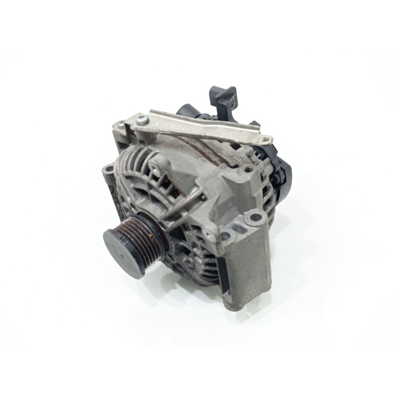 Recambio de alternador para mercedes-benz clase c (w203) c 220 cdi (203.008) referencia OEM IAM A0131540002  