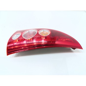 Recambio de piloto trasero derecho para mazda premacy (cp) 1.9 (cp8w) referencia OEM IAM 082161952RR  