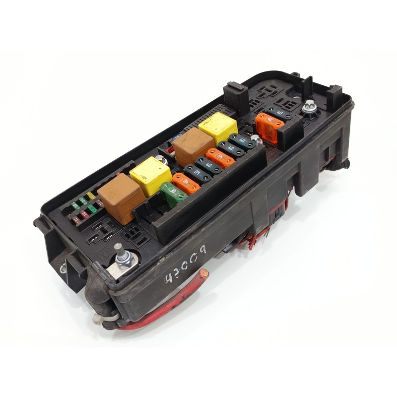 Recambio de caja reles / fusibles para opel vectra c (z02) 1.8 16v referencia OEM IAM 13112917  