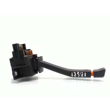 Recambio de mando luces para ford fiesta ii (fbd) 1.3 (fbd) referencia OEM IAM 84FG13B302BA  