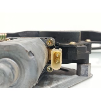 Recambio de elevalunas delantero izquierdo para ford mondeo berlina/familiar (fd) clx berlina referencia OEM IAM 0130821680  