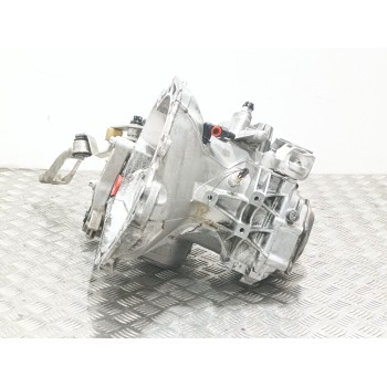 Recambio de caja cambios para opel corsa c club referencia OEM IAM 400209233  