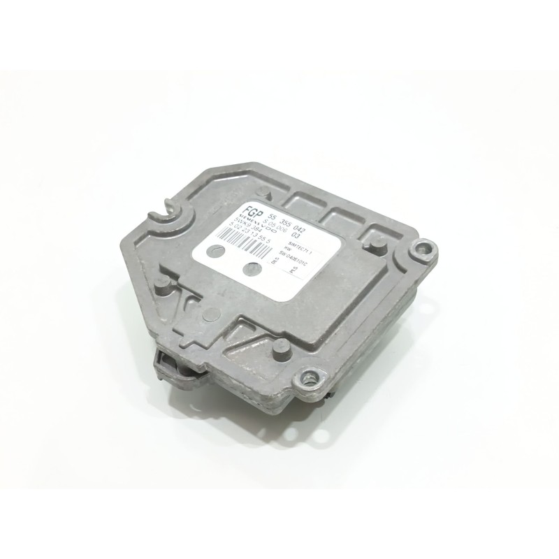 Recambio de centralita motor uce para opel tigra twintop (x04) 1.8 (r97) referencia OEM IAM 55355042  5WK9384