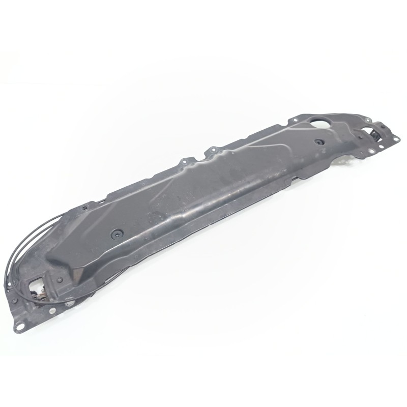 Recambio de travesaño superior para bmw serie 5 berlina (e60) 530d referencia OEM IAM 51647033741  
