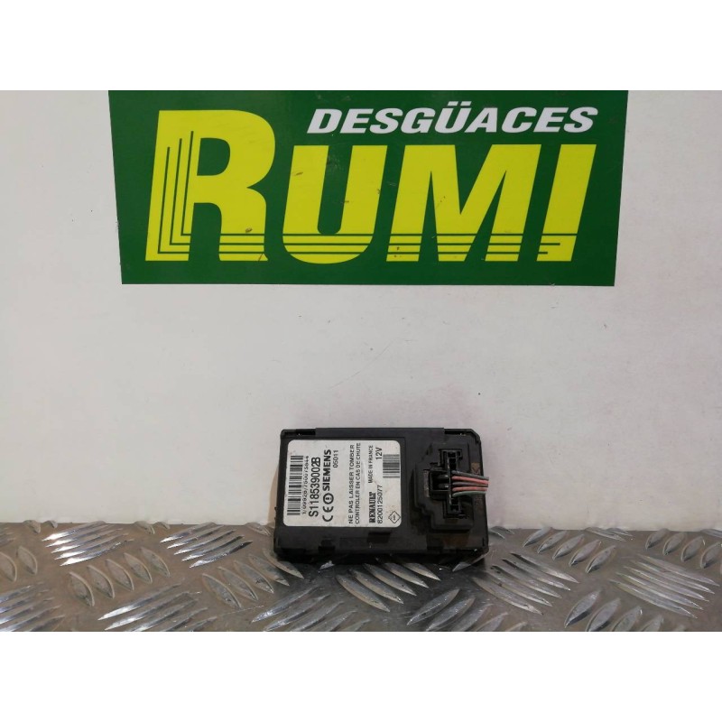 Recambio de conmutador de arranque para renault scenic ii confort expression referencia OEM IAM S118539002B 8200125077 