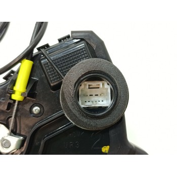 Recambio de cerradura puerta delantera derecha para toyota auris active referencia OEM IAM A084219  