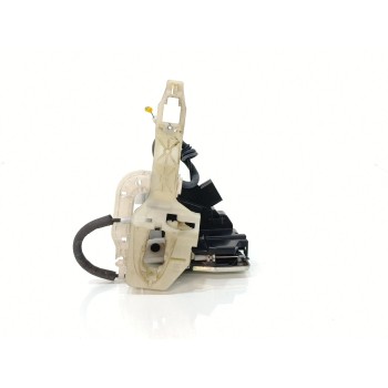 Recambio de cerradura puerta delantera derecha para kia carens iv 1.7 crdi referencia OEM IAM 81320A4010  
