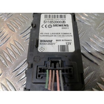 Recambio de conmutador de arranque para renault scenic ii confort expression referencia OEM IAM S118539002B 8200125077 