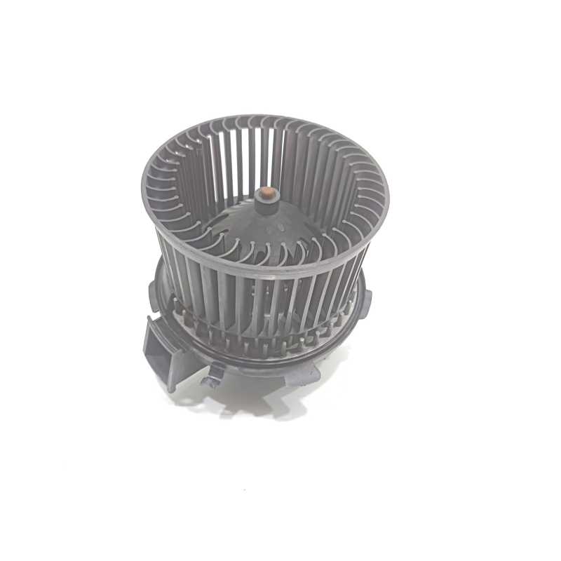 Recambio de motor calefaccion para citroën xsara picasso 2.0 hdi satisfaction plus ii referencia OEM IAM B6830  