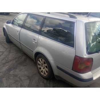 volkswagen passat b5.5 variant (3b6) del año 2001