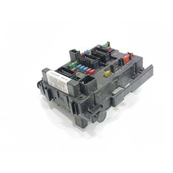 Recambio de caja reles / fusibles para peugeot 406 berlina (s1/s2) srdt referencia OEM IAM 9644038680  