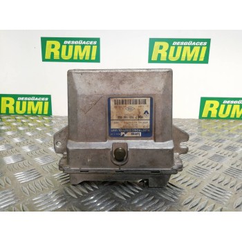 Recambio de centralita motor uce para renault clio ii fase i (b/cbo) 1.9 d referencia OEM IAM 7700104956 7700111205 