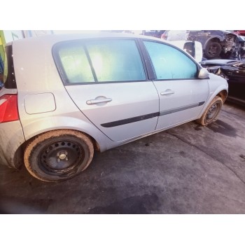 renault megane ii berlina 5p del año 2004