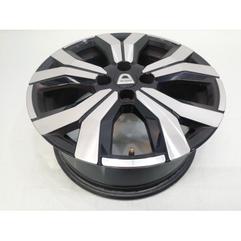 Recambio de llanta para dacia sandero iii referencia OEM IAM 403004026R  