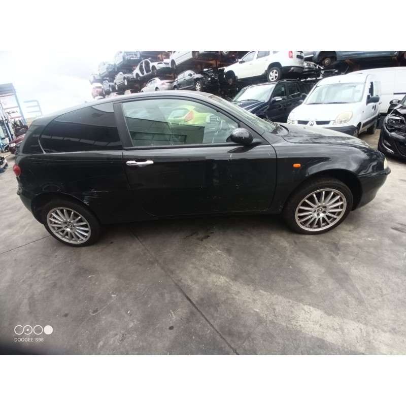 alfa romeo 147 (190) del año 2004