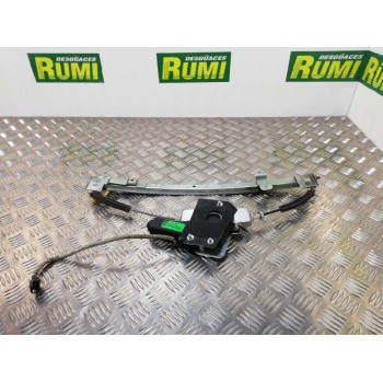 ELEVALUNAS TRASERO DERECHO 