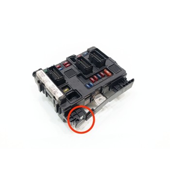 Recambio de caja reles / fusibles para citroën c3 1.4 hdi sx plus referencia OEM IAM 9643498800  