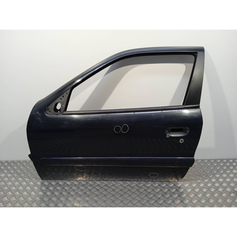 Recambio de puerta delantera izquierda para citroën xsara coupe 1.9 d sx referencia OEM IAM   
