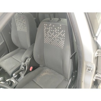 renault megane iii berlina 5 p del año 2012