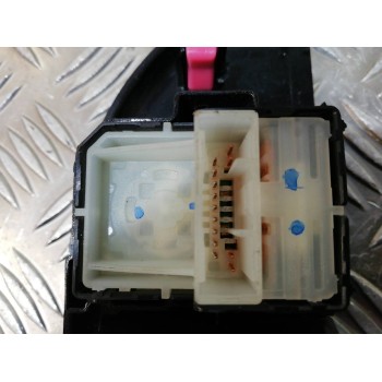 Recambio de mando elevalunas delantero izquierdo para toyota hilux (kun) double cab 4x4 referencia OEM IAM 193133 848200D600 320