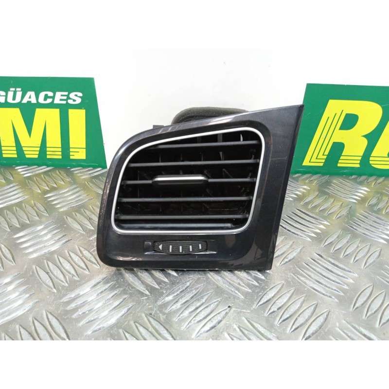 Recambio de rejilla aireadora para volkswagen golf vii lim. (bq1) comfortline referencia OEM IAM 5G1819703H 5G1819709B 5G1819247
