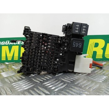 Recambio de caja reles / fusibles para volkswagen golf vii lim. (bq1) comfortline referencia OEM IAM 5Q0937615C VWPE904184 