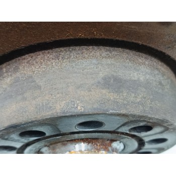 Recambio de buje para seat leon sportstourer (kl8) style referencia OEM IAM 5Q0615601D  