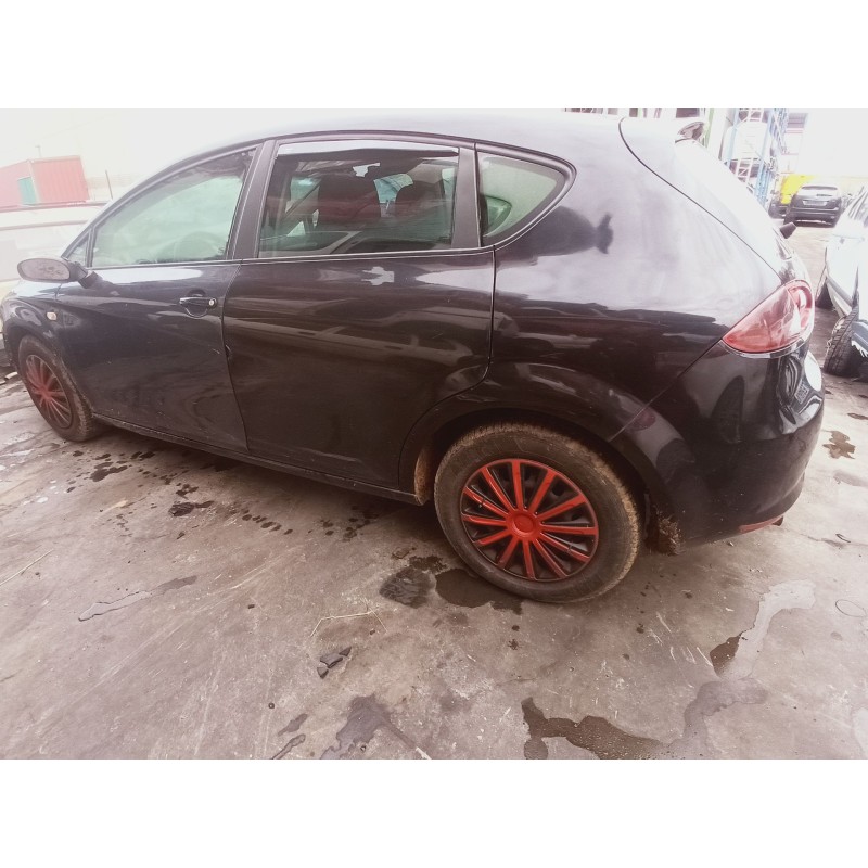 SEAT LEON (1P1)