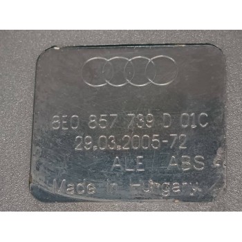 Recambio de enganche cinturon trasero izquierdo para audi a4 avant (8e) 2.0 tdi referencia OEM IAM 8E0857739D01C  
