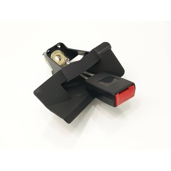 Recambio de enganche cinturon trasero derecho para audi a4 avant (8e) 2.0 tdi referencia OEM IAM 8E0857740D01C  