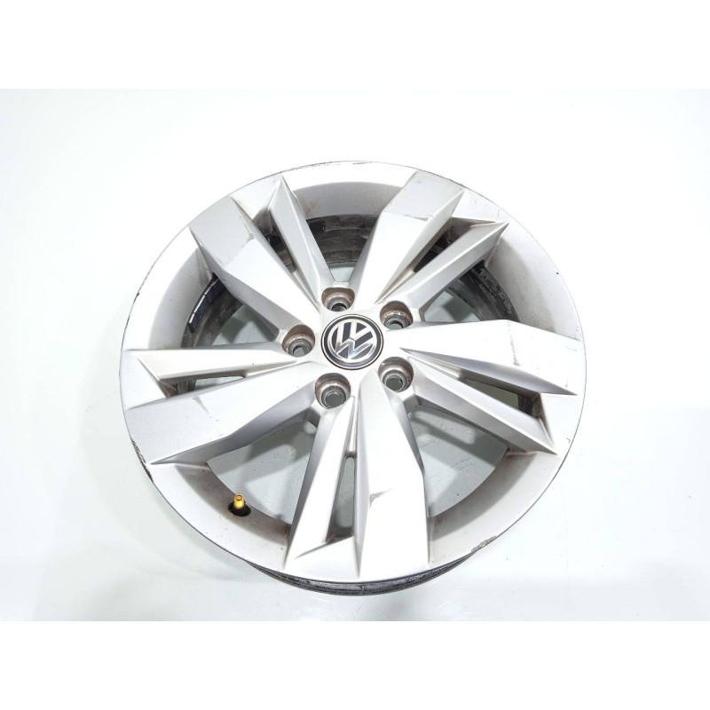 Recambio de llanta para volkswagen polo referencia OEM IAM 2G0601025AD  
