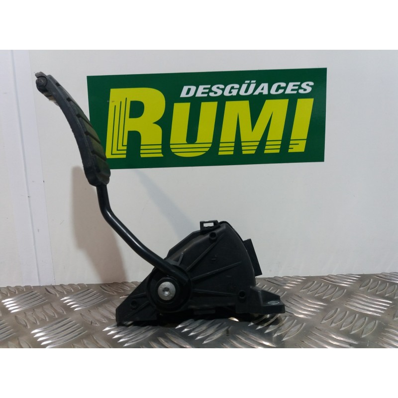 Recambio de potenciometro pedal para nissan interstar mod. 04 (x70) bus l3h2 16 - plazas techo referencia OEM IAM 7700314525 6PV