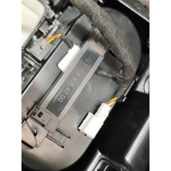 Recambio de apoyabrazos central para mercedes-benz clase gla (bm 247) gla 200 (247.787) referencia OEM IAM A2476801801  