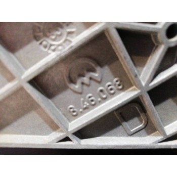 Recambio de retrovisor derecho para opel combo (corsa b) cargo referencia OEM IAM 846068  