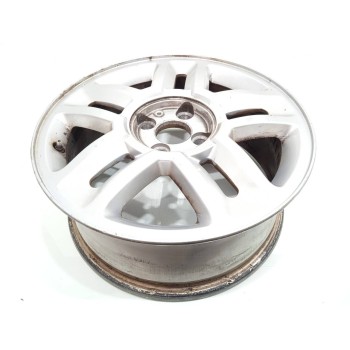 Recambio de llanta para renault scenic ii referencia OEM IAM 8200402623  