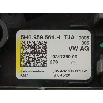 Recambio de luz interior para seat leon sportstourer (kl8) style referencia OEM IAM 5H0959561H  