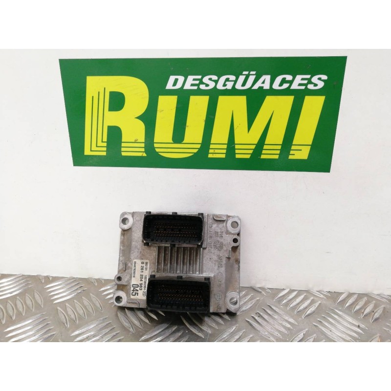 Recambio de centralita motor uce para fiat punto berlina (188) 1.2 8v referencia OEM IAM 0261204983 00467826310 