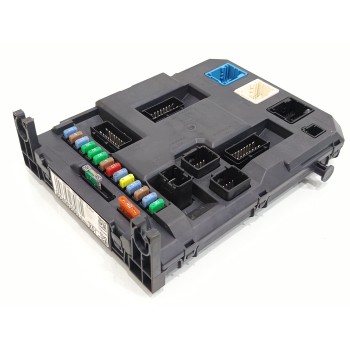 Recambio de caja reles / fusibles para peugeot 207 sport referencia OEM IAM 9664983080  