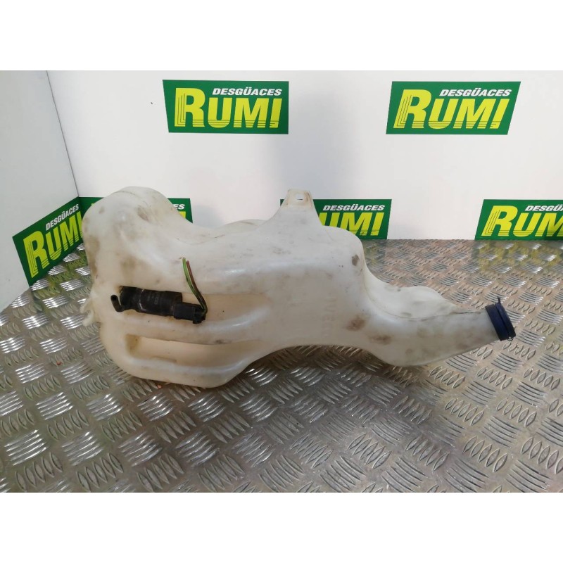 Recambio de deposito limpia para iveco daily caja abierta cabina simple 35 c... batalla 3450 referencia OEM IAM   