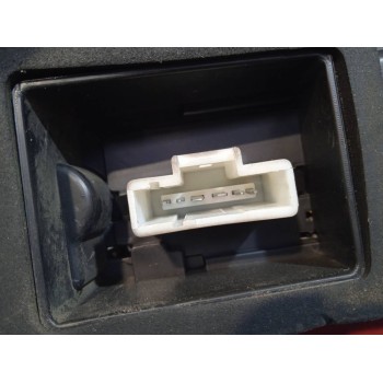 Recambio de piloto trasero derecho para peugeot 307 break / sw (s1) sw clim plus referencia OEM IAM 26674T0206  