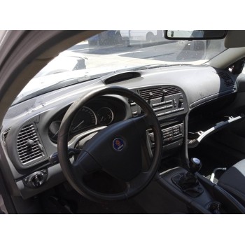 saab 9-3 berlina del año 2005