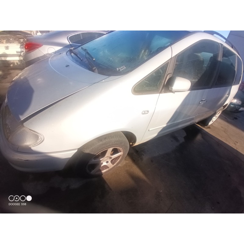 seat alhambra (7v8) del año 2000