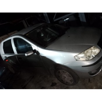 fiat punto berlina (188) del año 2005