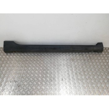 Recambio de faldon lateral para peugeot 2008 (--.2013) gt line referencia OEM IAM 96781715XT  