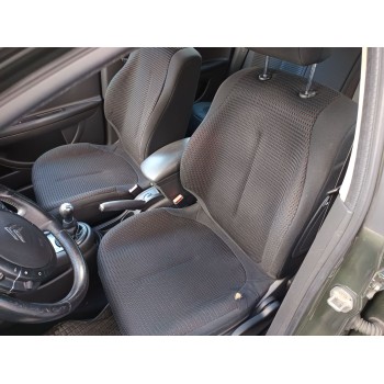 citroën c4 berlina del año 2005