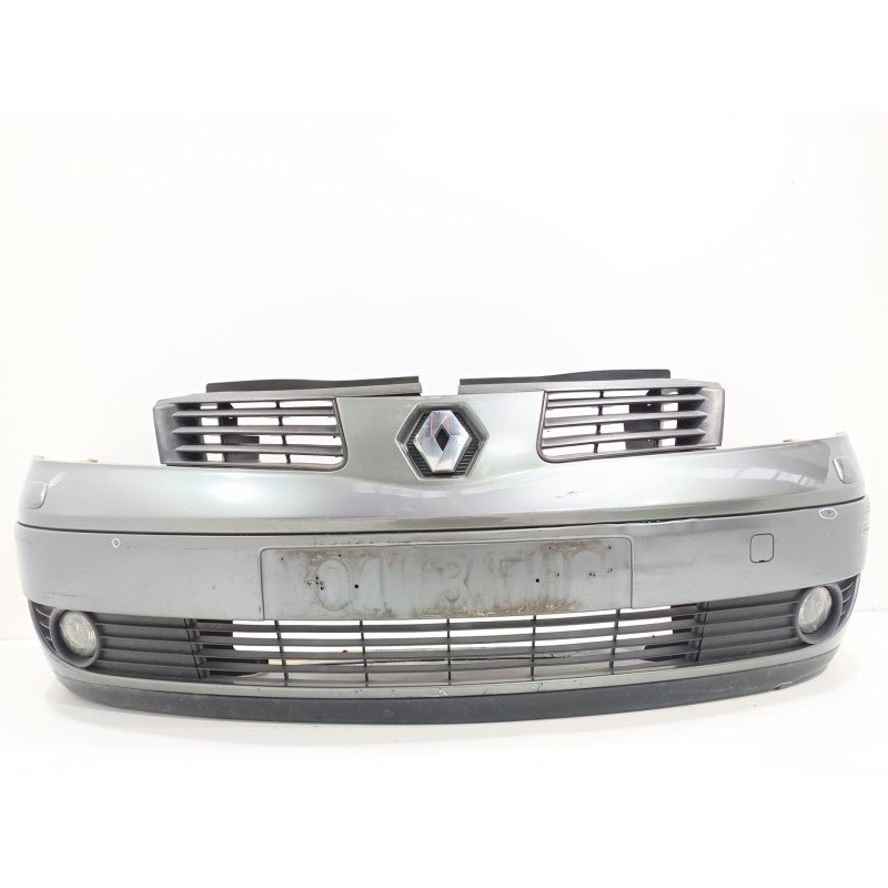 Recambio de paragolpes delantero para renault espace iv (jk0) privilege referencia OEM IAM 8200102205  