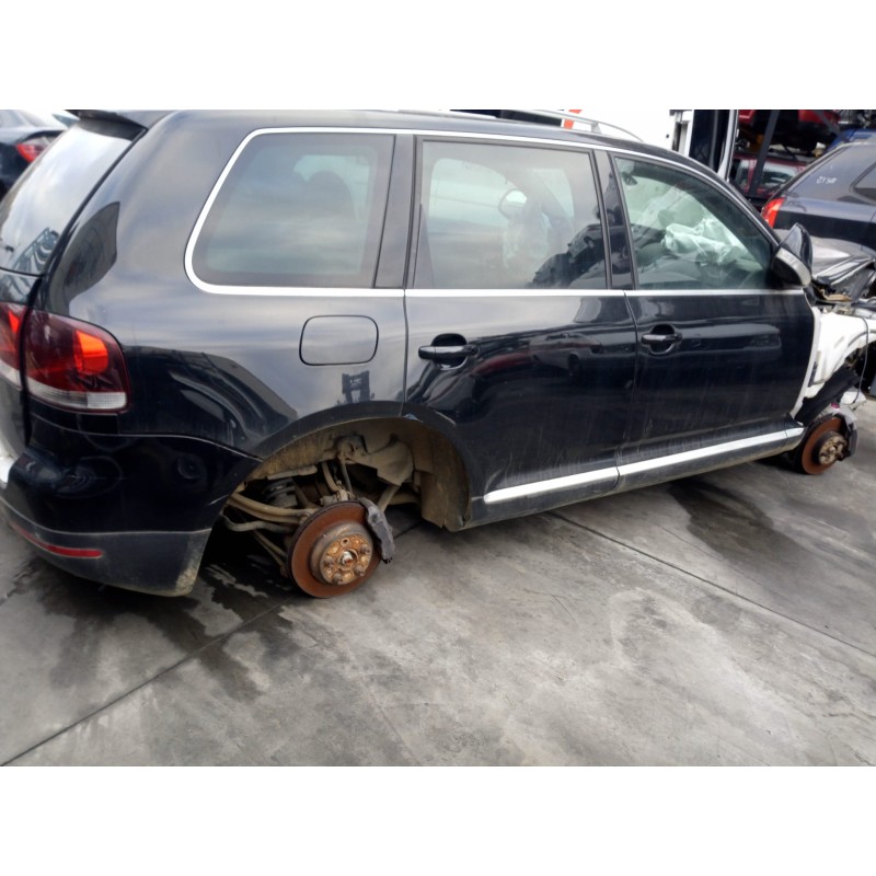 VOLKSWAGEN TOUAREG (7L6)