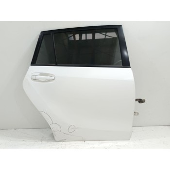 Recambio de puerta trasera derecha para toyota verso life referencia OEM IAM   