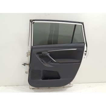 Recambio de puerta trasera derecha para toyota verso life referencia OEM IAM   