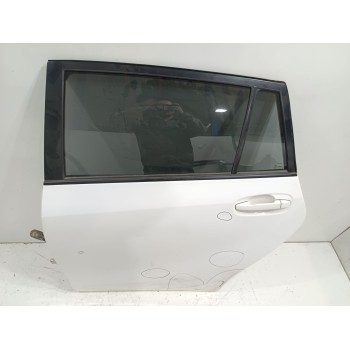 Recambio de puerta trasera izquierda para toyota verso life referencia OEM IAM   